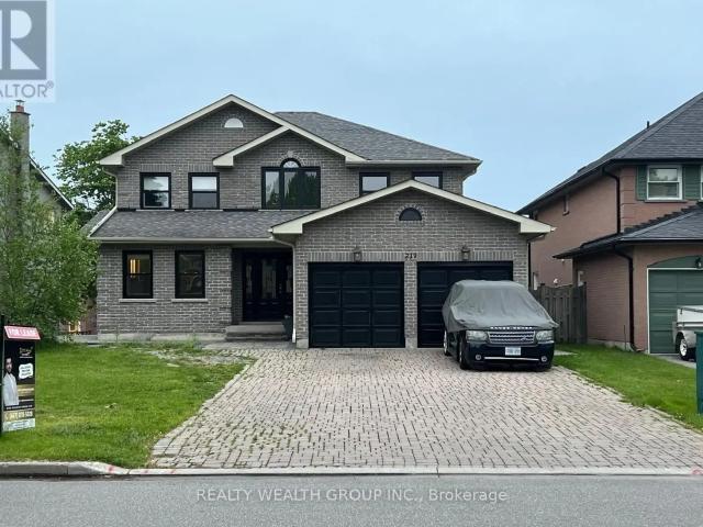 219 LAKE DRIVEWAY DRIVE W