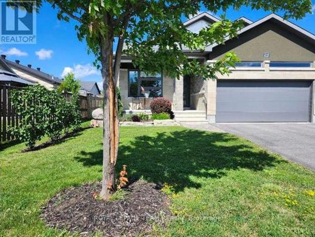 219 Mckenny Street, Mississippi Mills, ON, K0A 1A0 house for sale | Listing ID X13615 | Royal LePage