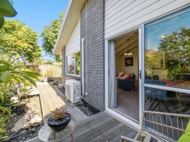 2/19 Sixth Avenue, Avenues, Tauranga
