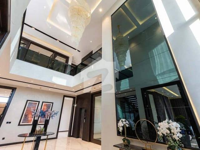 21.5 marla modern design house for sale in dha phase 6 near h block park