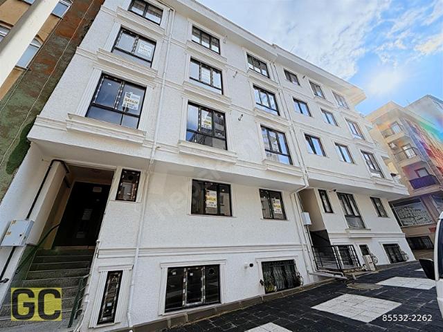 2+1 85m2 + 50m2 Teraslı Sıfır Daire Metroya 7dk Asasörlü