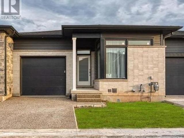 21 8974 Willoughby Drive, Niagara Falls, ON, L2G 0Y7 townhouse for sale | Listing ID X12143 | Royal LePage