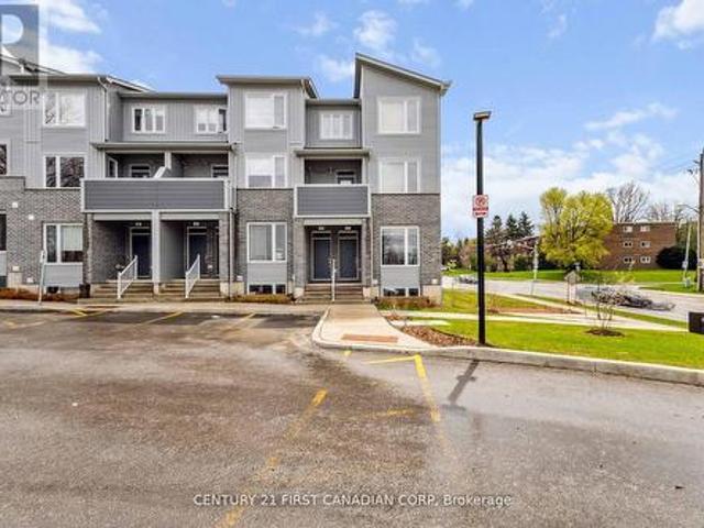 21 990 Deveron Crescent, London South J, ON, N5Z 0B7 townhouse for sale | Listing ID X13419 | Royal LePage