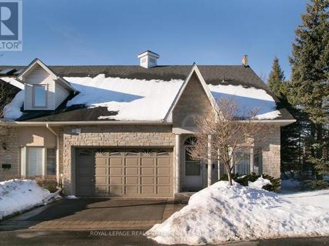 21 1010 Cristina Court, Mississauga, ON, L5J 4T7 townhouse for sale | Listing ID W11994 | Royal LePage