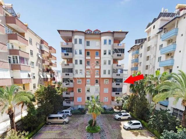 2+1 110 M2 Full Eşyalı Denize 700 Mt Kredi Ve İkamete Uygun