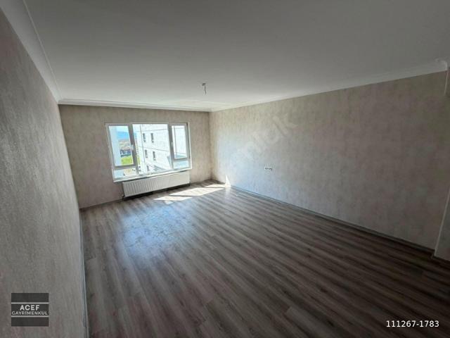 2+1 110'M2 NET KULLANIM ALANLI MERKEZDE SATILIK DAİRE
