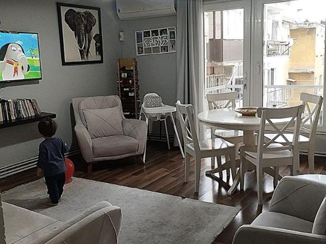 2+1 ÜÇYOL MEYDAN'DA 90M2 ARAKAT BAKIMLI ASANSÖR D.GAZLI SATILIK DAİRE