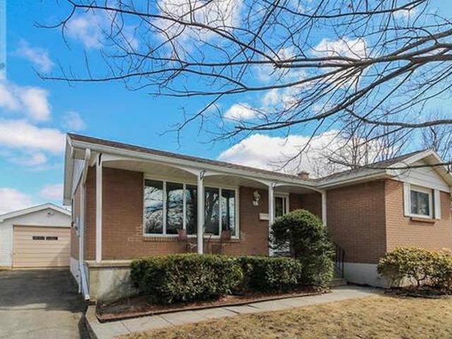 21 VANIER DRIVE Brockville Ontario