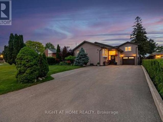 21 Warbeck Place, Toronto, ON, M9R 3C2 house for sale | Listing ID W13429 | Royal LePage