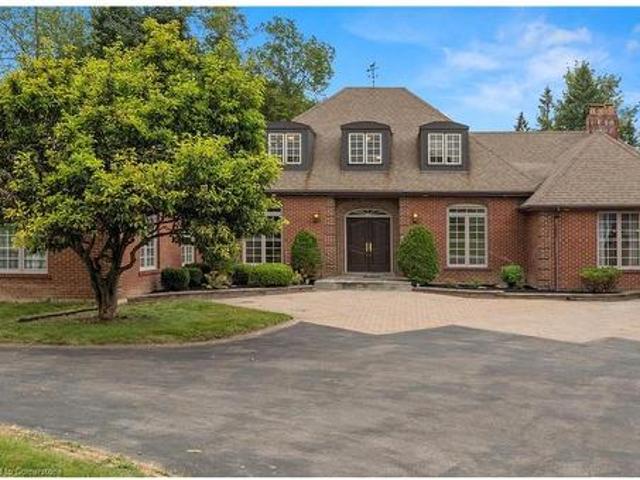 21 Woodland Acres Crescent, Vaughan, ON, L6A 1G1 house for sale | Listing ID 40702 | Royal LePage