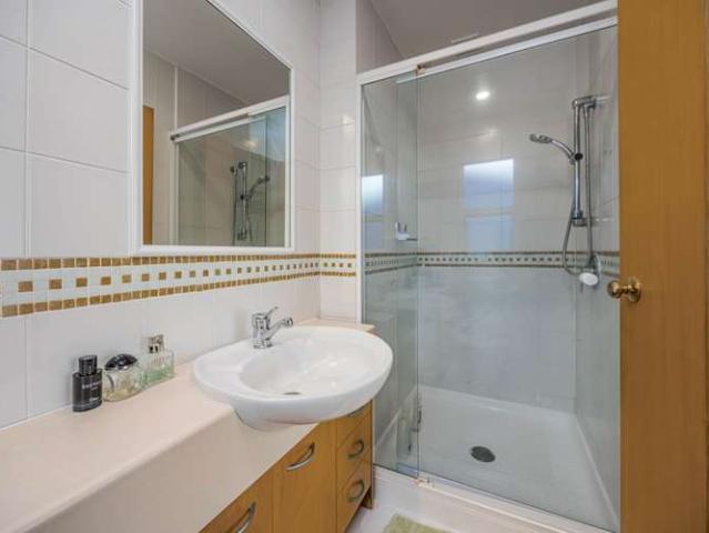 2/1 Acmena Lane, Pakuranga Heights, Manukau City