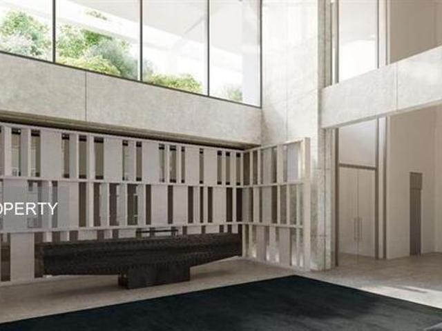 21 Anderson D10, Condominium