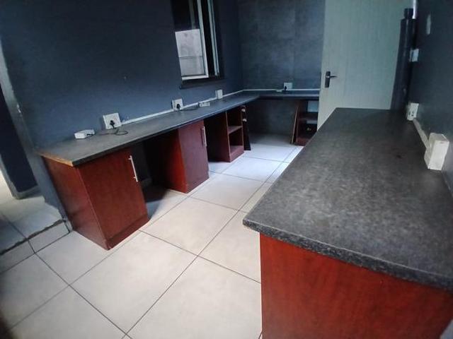 21 Bedroom House in Glenwood
