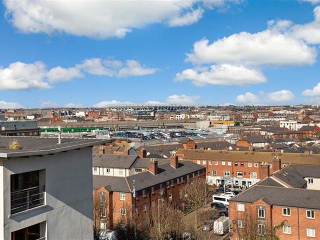 21 Burton House, Custom House Square, IFSC, Dublin 1 Sherry FitzGerald City Centre 4914 MyHome. Ie Residential