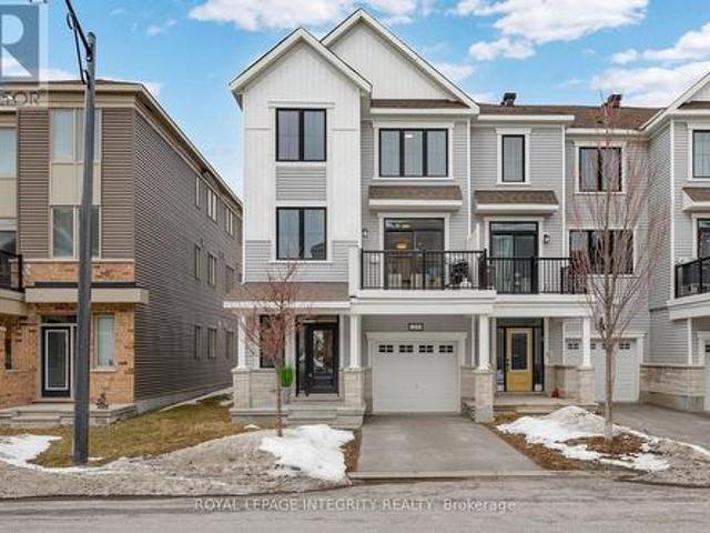 21 Caspian Row, Ottawa, ON, K2V 0R7 house for sale | Listing ID X13073 | Royal LePage