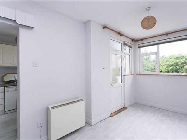 21 Cedarmount Road, Mount Merrion, Co. Dublin DNG Stillorgan 4932 MyHome. Ie Residential