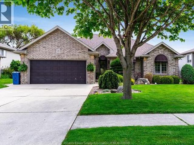 21 Conservation Boulevard, Kingsville, ON, N9Y 4E4 house for sale | Listing ID 26016 | Royal LePage