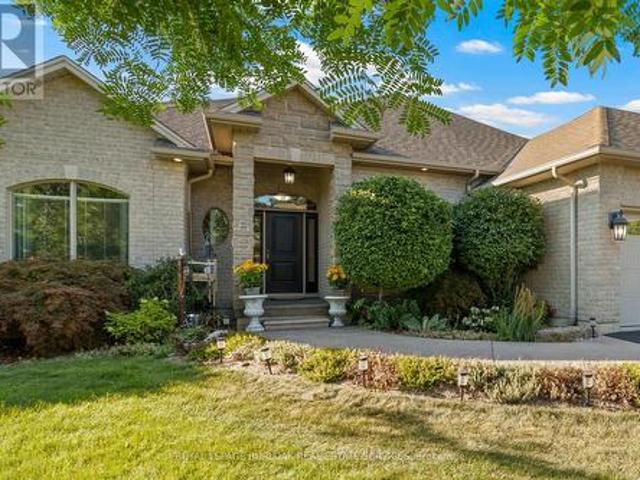 21 Farrow Road, Brantford, ON, N3T 5L7 house for sale | Listing ID X13074 | Royal LePage