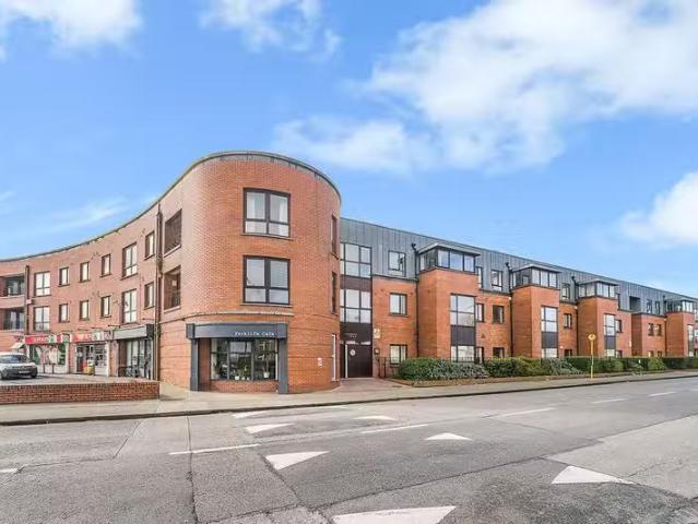 21 Goldstone Court, D12P209, Crumlin, Dublin 12 is for sale