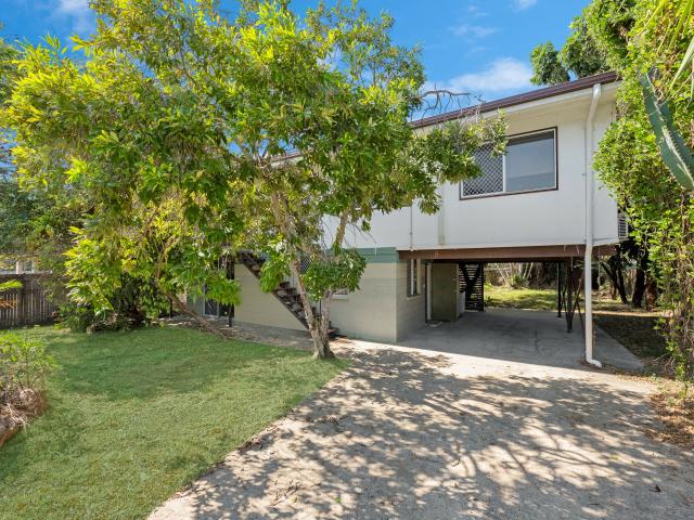 21 Gladys Street Kelso, QLD 4815
