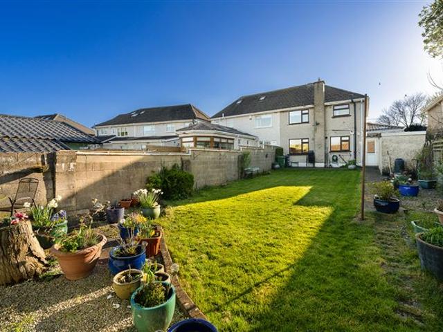 21 Hazel Lawn, Blanchardstown, Dublin 15 Ray Cooke Auctioneers Finglas 4916 MyHome. Ie Residential