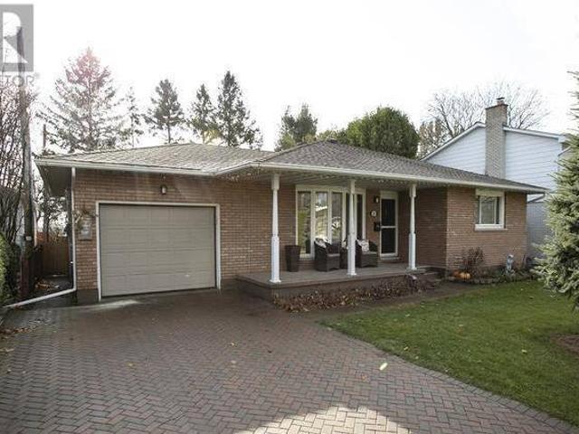 21 Huntington Park Sault Ste Marie Ontario