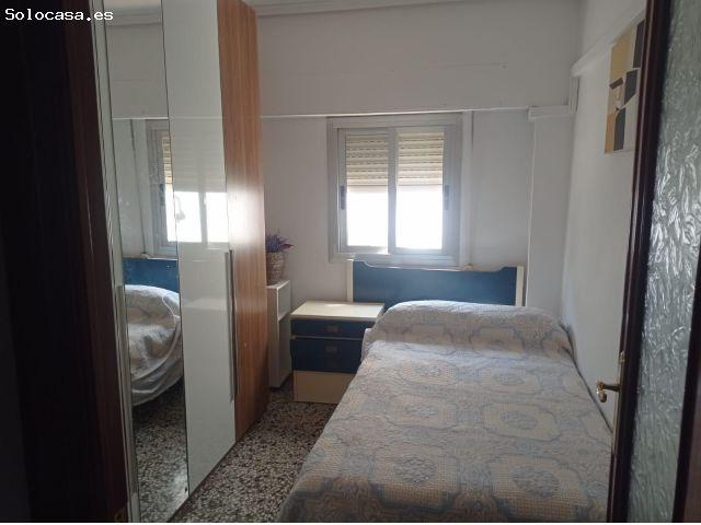21 Inmobiliarias vende este piso en zona ayuntamiento con ascensor