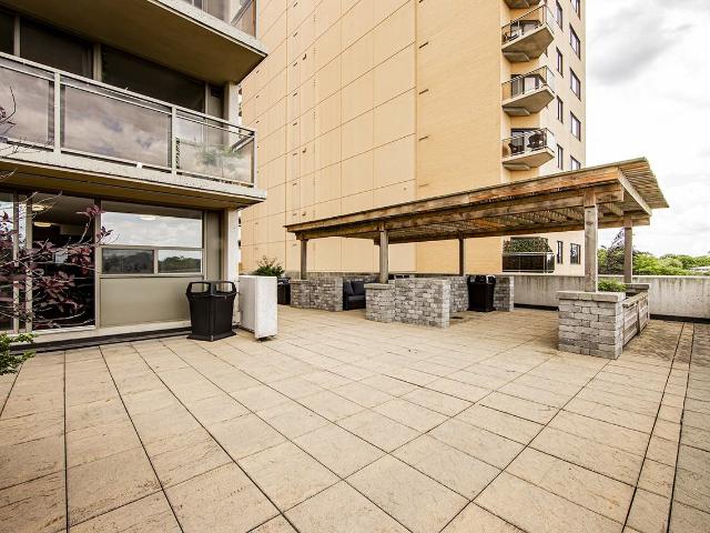 21 King Street 2 Bedroom Apartment for Rent at 21 King St, London, ON N6A 5H3 Downtown London