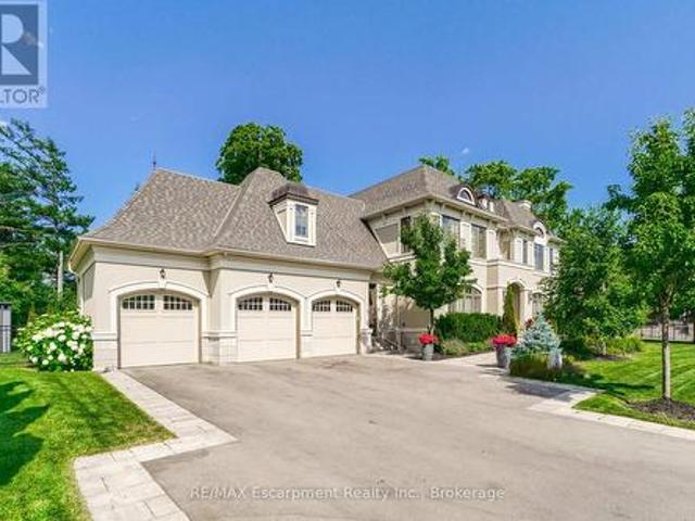 21 Lambert Common, Oakville Sw Southwest, ON, L6K 0H6 house for sale | Listing ID W12127 | Royal LePage