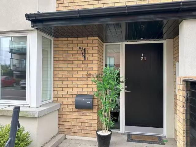 21 Larkfield Place, Clay Farm, Leopardstown, Dublin 18 is for.