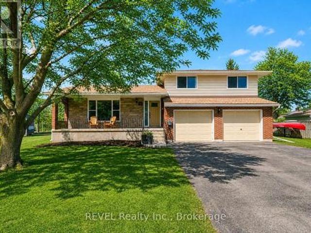 21 Lena Crescent, Port Colborne Sugarloaf, ON, L3K 5X3 house for sale | Listing ID X13681 | Royal LePage
