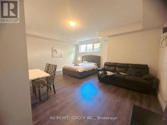 21 LOWER 181 PARKTREE DRIVE
