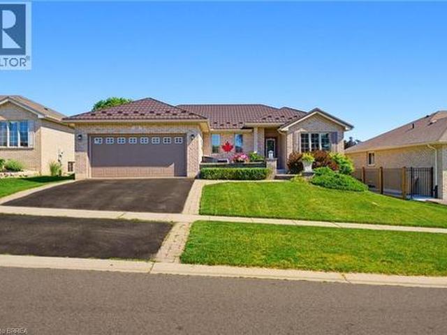 21 Mansfield Drive, St. George, ON, N0E 1N0 house for sale | Listing ID 40843 | Royal LePage