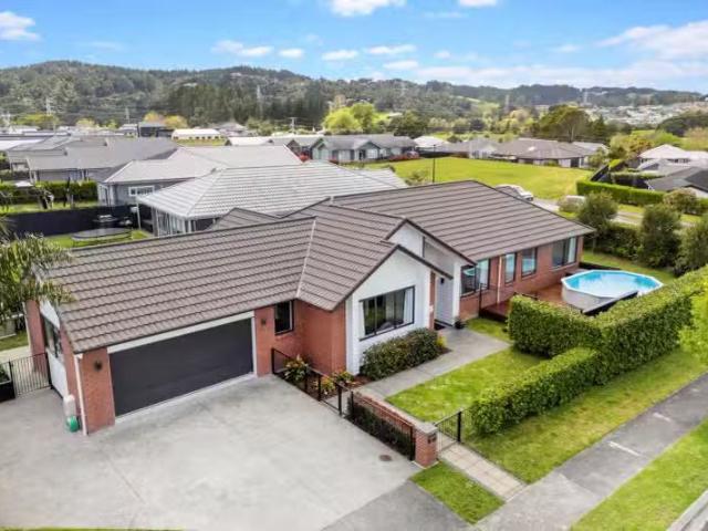 21 Maple Lane, Huapai, Rodney