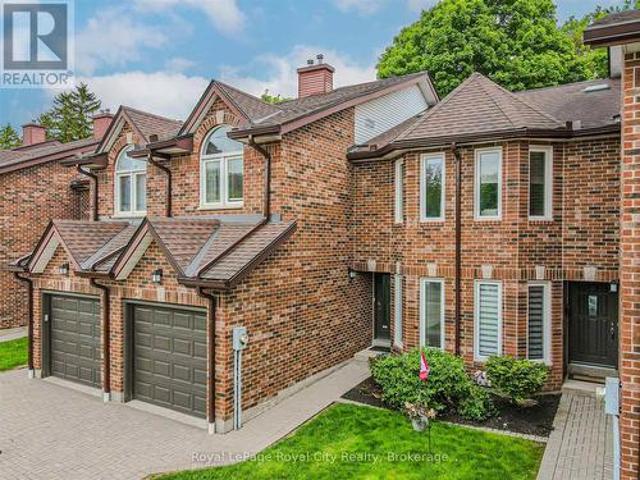 21 Marilyn Drive, Guelph Riverside Park, ON, N1H 1G9 townhouse for sale | Listing ID X12181 | Royal LePage