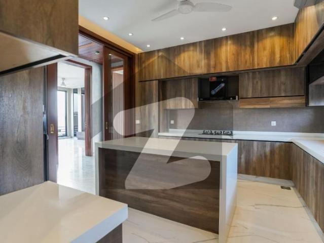 21 Marla Full Basement Semi Furnished House For Sale Phase 8 Lahore 700sqft Covered Area DHA Phase 8 Block W