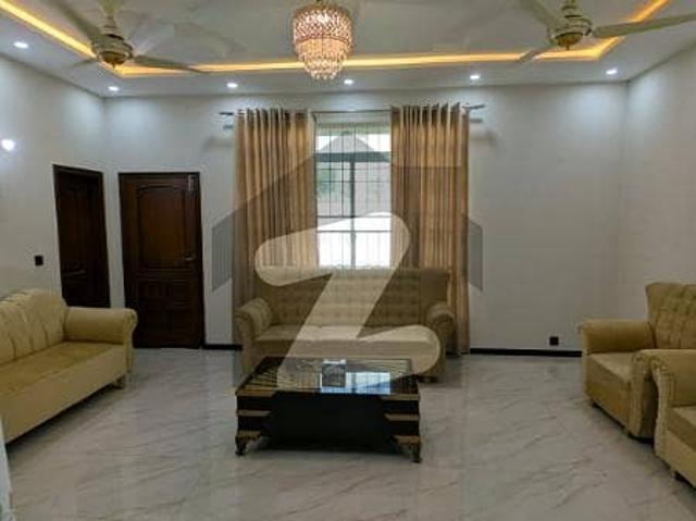 21 Marla House For Sale Madina Town Near Susan Road