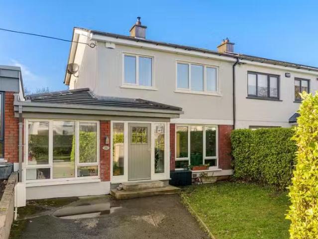 21 Marley Walk, Marley Grange, Rathfarnham, Dublin 16, D16WN44.