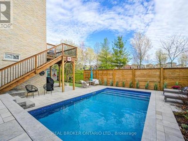 21 Mynden Way, Newmarket, ON, L3X 3A7 house for sale | Listing ID N13159 | Royal LePage