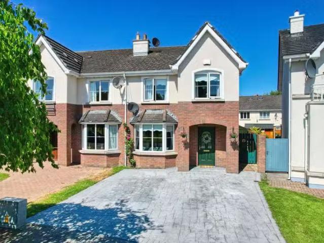 21 Oaklands Green, Ballinalee Road, Longford, N39T9T2 is for s.