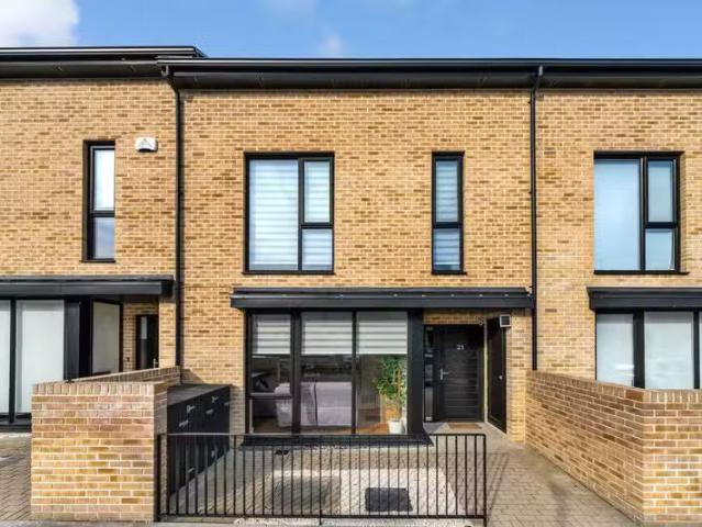 21 Racecourse Park, The Coast, Baldoyle, Dublin 13, D13CYV8 is.