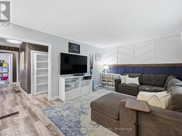 21 Ridgewood Avenue, Guelph, ON, N1H 6C3 house for sale | Listing ID X13559 | Royal LePage