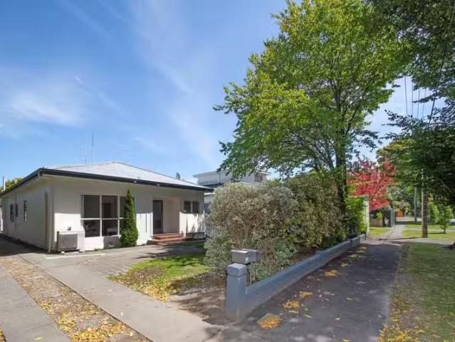 21 Severn Street, St Albans, NZ House for Sale