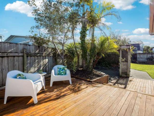 21 Snells Beach Road, Snells Beach, Rodney