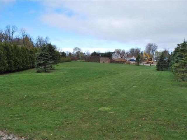 21 Spruce Court