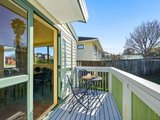 21A Kotuku Street, Te Atatu Peninsula, Waitakere City