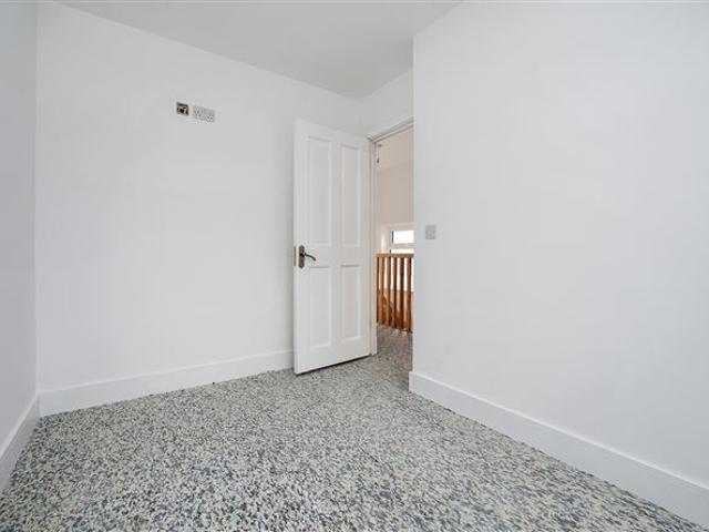 21 Newbury Drive, Clonshaugh, Dublin 17 Ray Cooke Auctioneers 4976 MyHome. Ie Residential