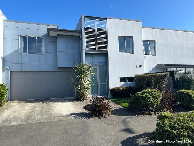 21a Picton Avenue