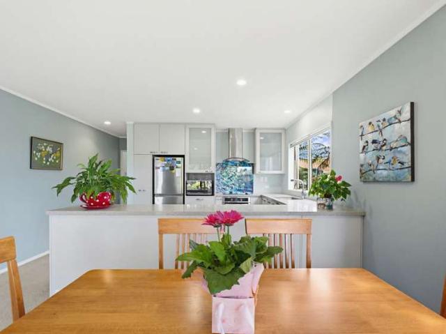 21b McGowan Place, Orewa, Rodney