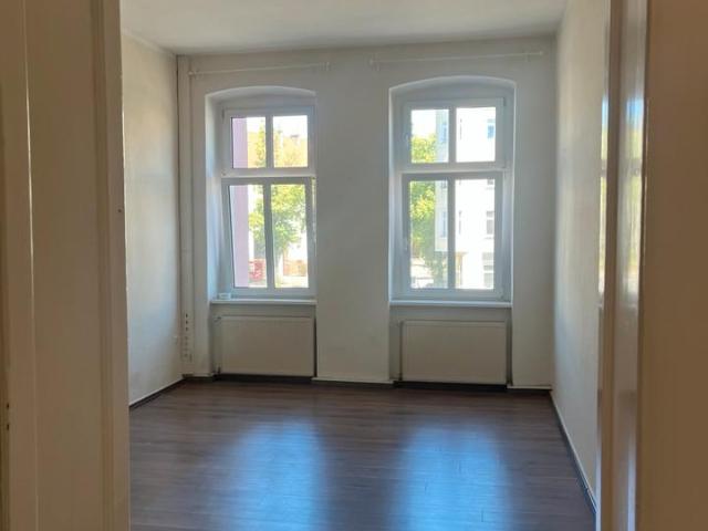 21qm Büroraum Alt Friedrichsfelde 2, nahe Bf Lichtenberg,B1